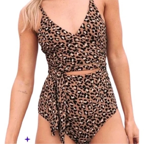 Aerie leopard one piece - Picture 3 of 9